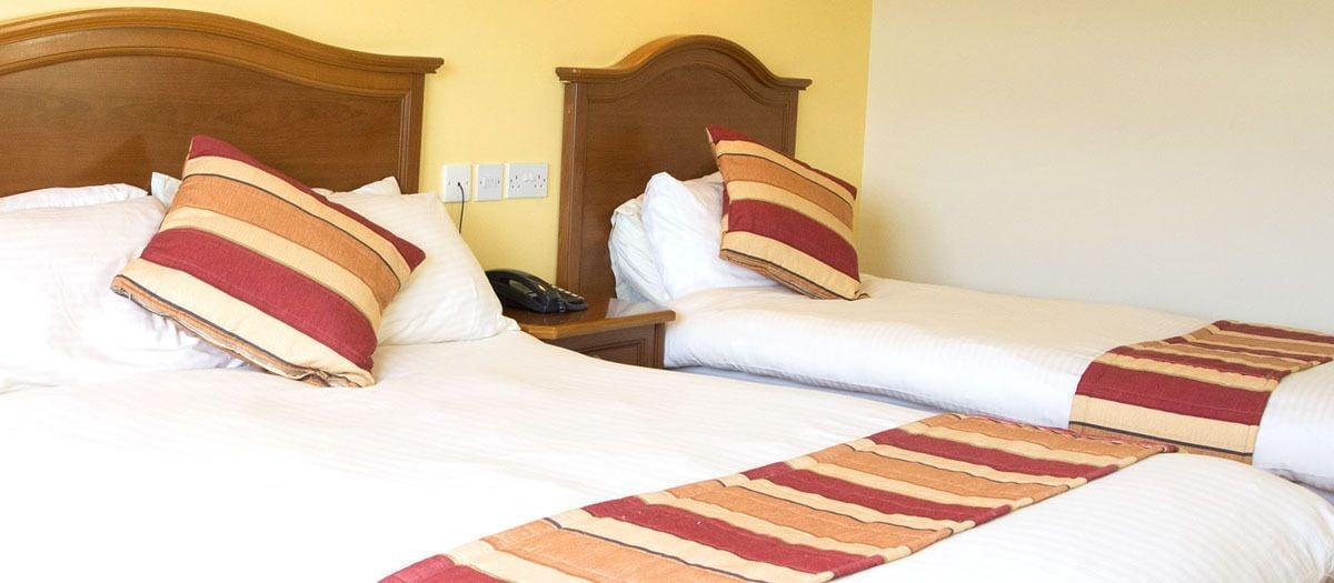 Achill Cliff House Hotel & Restaurant كيل المظهر الخارجي الصورة
